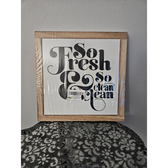 So Fresh & So Clean Clean Bathroom Sign 9.9inx9.9in Funny Bathroom Decor - Picture 1 of 4